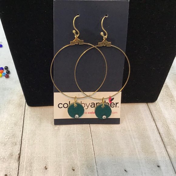 Nile Earrings - Picture 1 of 1